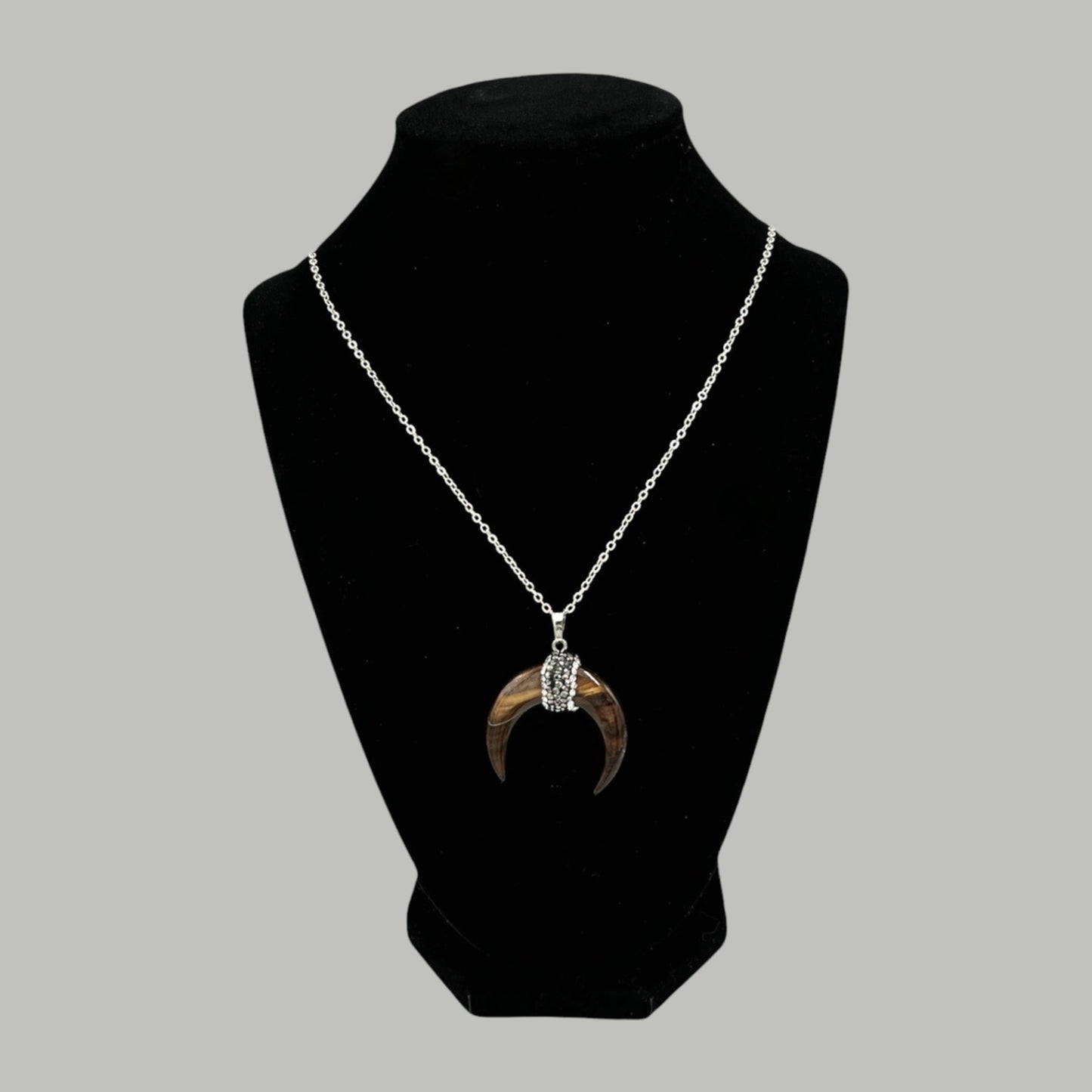 Double Horn Necklace