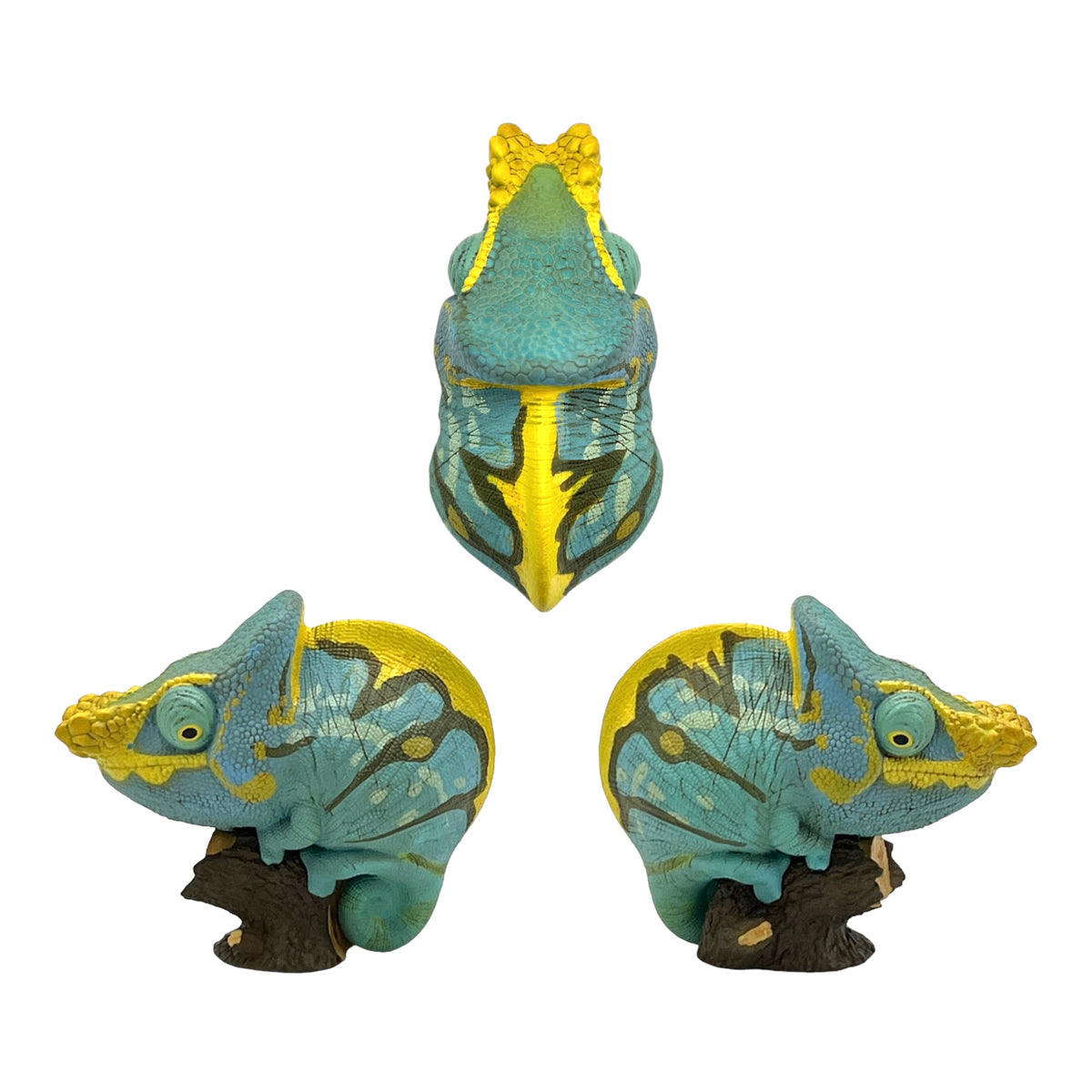 Chameleon Statue (Series 15)