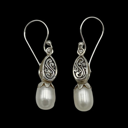 Pearl Earrings with Silver Bead